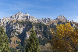 Im Aufstieg: Blick zum Gimpel nach Norden