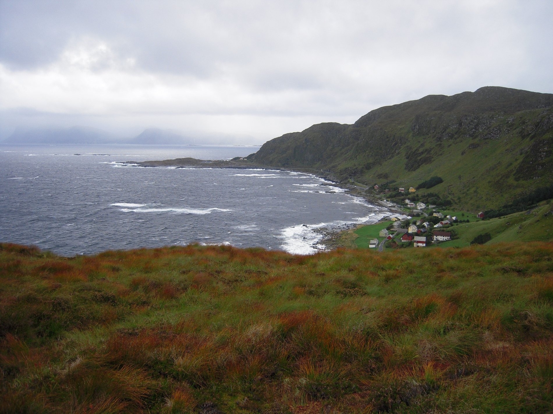 Blick auf den CP Goksøyr vom Vogelfelsen herunter