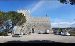 Italien