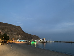 Marina Aquadulce am Abend