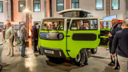Electric-Brands-XBUS-2023--lightbox-6d71e247-1918834.jpg