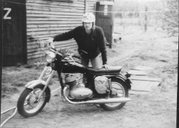 Jawa350.jpg