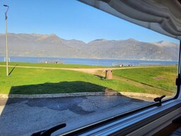 Frühstücken mit Lago Maggiore Blick