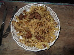 Nudeln mit Rehgulasch 001.JPG