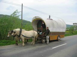Wohnmobil antik.JPG