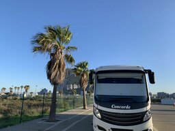 Stellplatz mit Blick auf Gibraltar.