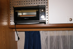 Backofen eingebaut 002.JPG