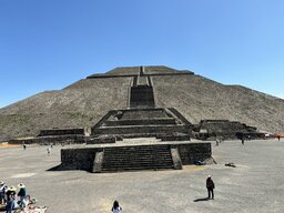 Teotihuacan - Pirámide del Sol