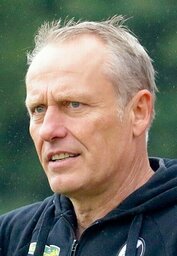 Christian_Streich_2017_(cropped).jpg