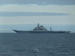 Russischer Flugzeugträger in der Barentsee