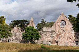 Dryburgh Abbey-7.jpg