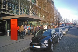 Warteschlange (vorderer Teil)