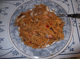 Chinanudeln mit Meeresfrüchten 001.JPG